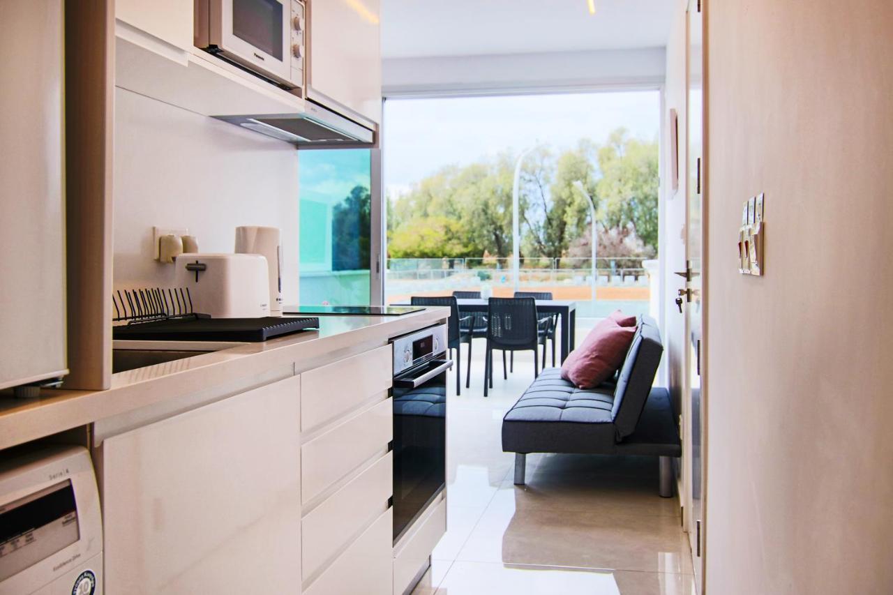 Appartamento Phaedrus Living - Seaside Luxury Flat Harbour 104 Paphos Esterno foto
