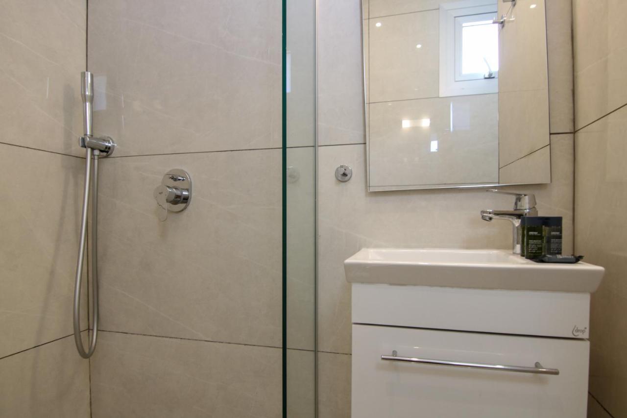 Appartamento Phaedrus Living - Seaside Luxury Flat Harbour 104 Paphos Esterno foto